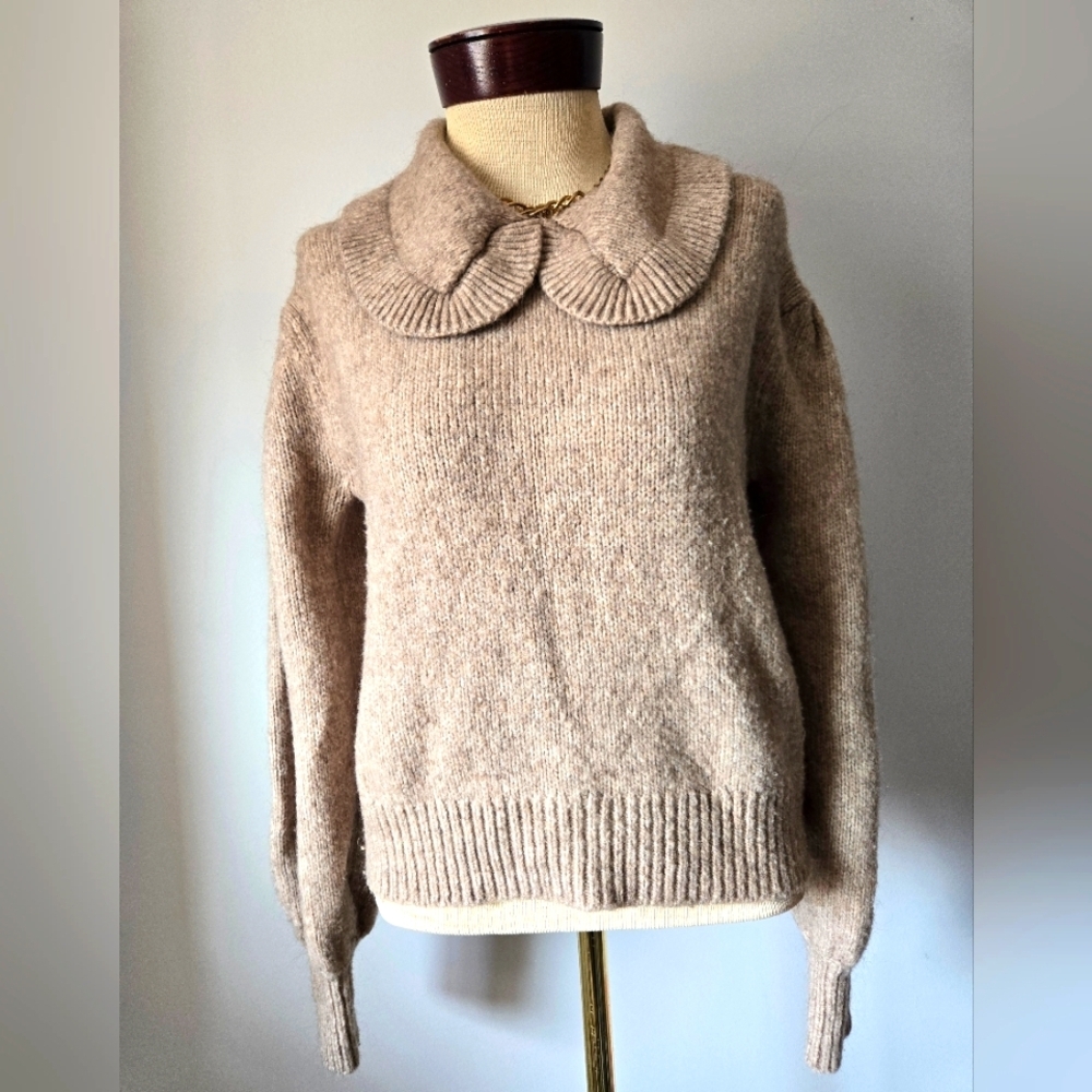 ASTR- The Label Dashwood Collar Puffed Sleeve Wool Sweater In Taupe. Size Medium